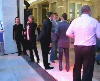  бывший президент зажигает под Американ бой