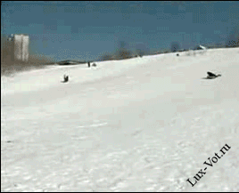 Нелепо сбили человека