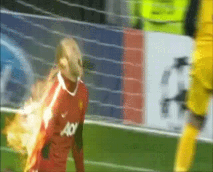 Страшная новость! фанаты подожгли футболиста