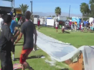 Нифига себе девчонка скатнулась